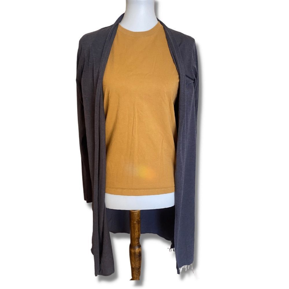 UNIQLO Two Piece Mustard T-Shirt with Long Grey Duster Cardigan Size XS